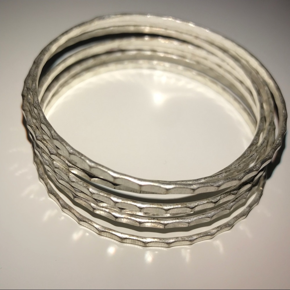 7 bangles - Picture 2 of 3